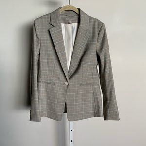 Chic H&M Grey/White/Tan Plaid Blazer, Size US 8/EUR 40, New Without Tags!